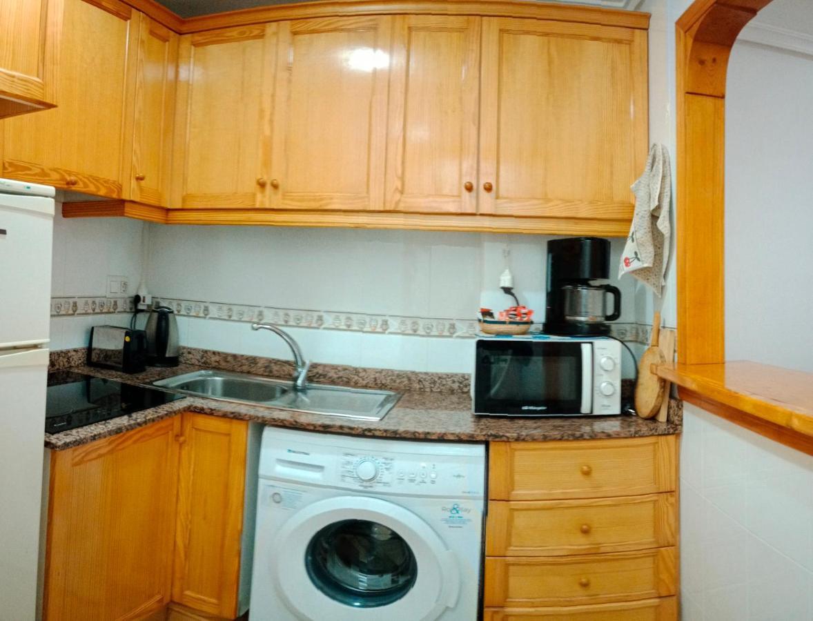 Estudio Wifi Bano 1 Sofa Cama Doble Piscina Playa 100Mts Torrevieja Kültér fotó